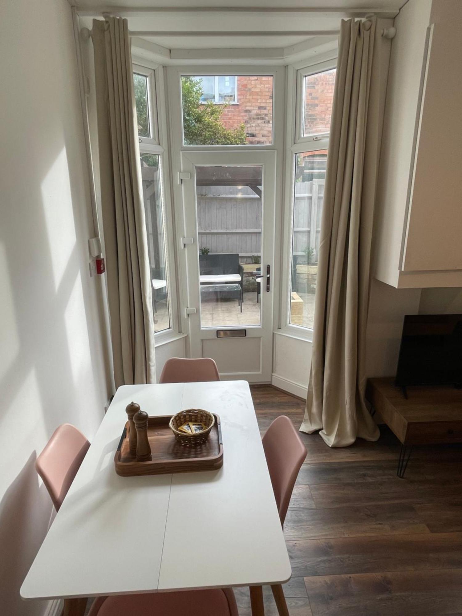 버밍엄 Flat 2, 297 Gillott Road, B16 0Rt 아파트 외부 사진